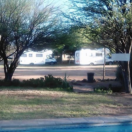 فندق Ombo Rest Camp أوكاهانديا المظهر الخارجي الصورة