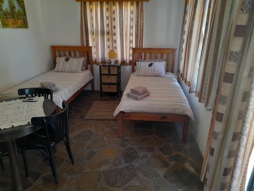 فندق Ombo Rest Camp أوكاهانديا المظهر الخارجي الصورة