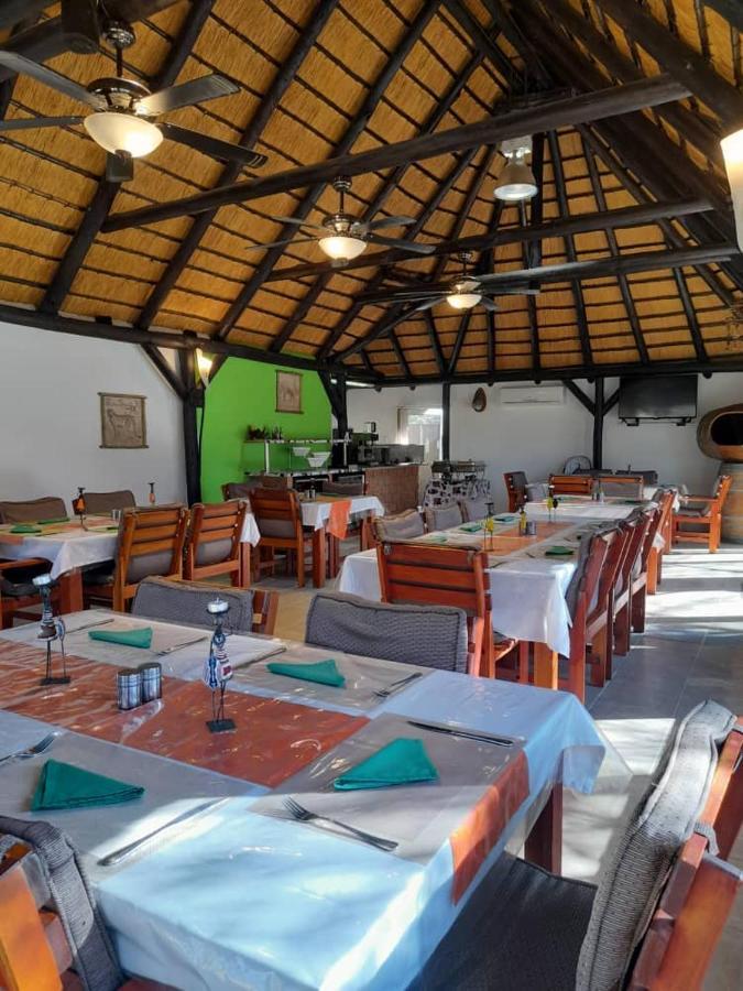 فندق Ombo Rest Camp أوكاهانديا المظهر الخارجي الصورة